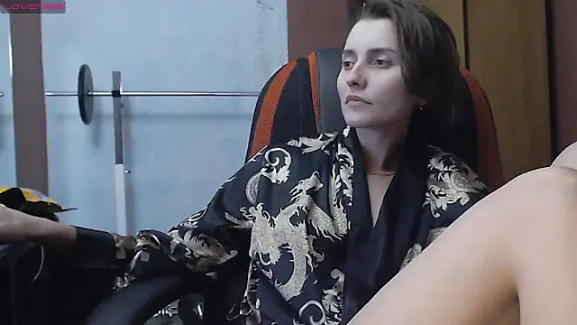 womanstrong78 online show from March 9, 2025, 4:33 pm