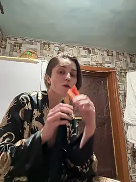 womanstrong78 online show from March 12, 2025, 6:00 pm