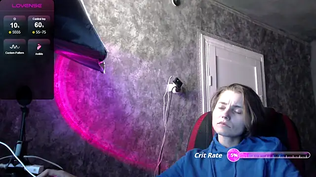 womanstrong78 online show from September 11, 2025, 6:13 am