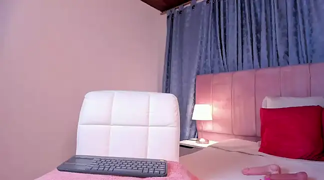 x milu online show from February 14, 2025, 6:08 pm