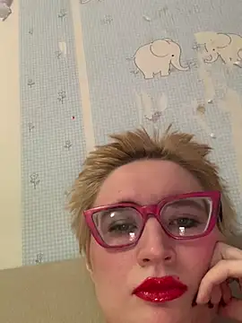 Charlotteeroseee online show from February 9, 2025, 1:35 pm