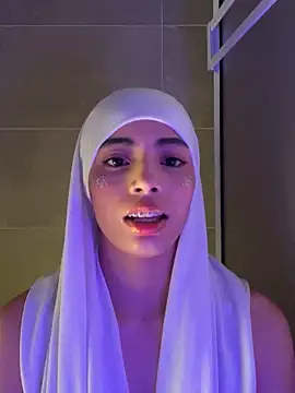 Snapshot of jhalila chatting on September 27, 2025, 12:59 am jhalila online show from September 27, 2025, 12:59 am