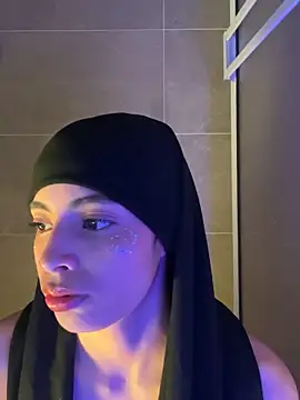 Snapshot of jhalila chatting on September 28, 2025, 10:48 pm jhalila online show from September 28, 2025, 10:48 pm