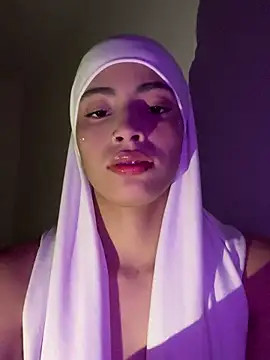 Snapshot of jhalila chatting on October 10, 2025, 11:15 pm jhalila online show from October 10, 2025, 11:15 pm