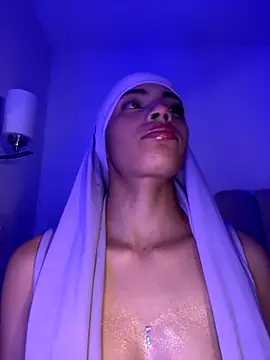 Snapshot of jhalila chatting on November 16, 2025, 10:48 pm jhalila online show from November 16, 2025, 10:48 pm