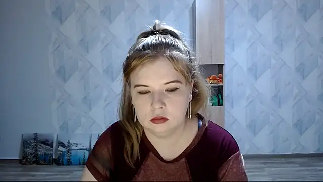 Melina Hot9 online show from November 11, 2025, 8:09 pm