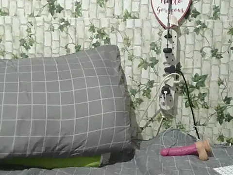 indiantina01 online show from February 17, 2025, 8:26 pm