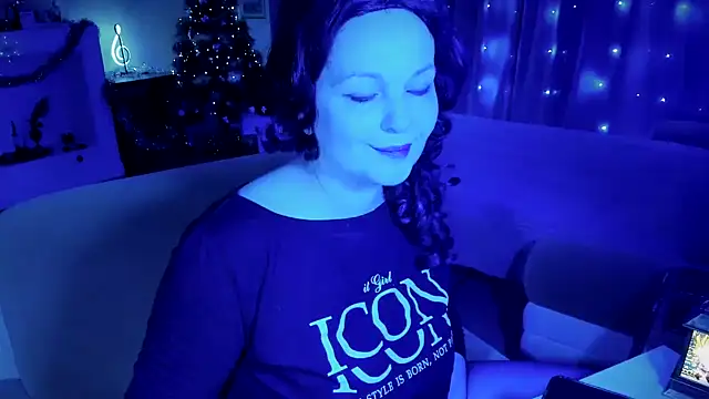 WitchBlueRose online show from December 22, 2025, 6:49 pm