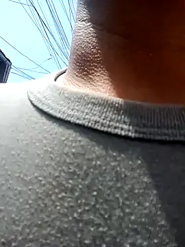 Snapshot of PequeArely chatting on December 1, 2024, 6:19 pm PequeArely online show from December 1, 2024, 6:19 pm