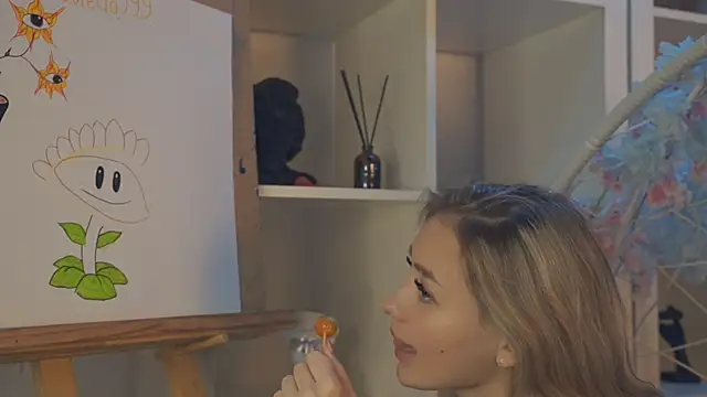 Snapshot of FlairCunard chatting on December 29, 2024, 5:44 pm FlairCunard online show from December 29, 2024, 5:44 pm