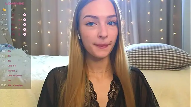 Soft Eva online show from December 11, 2024, 9:41 am