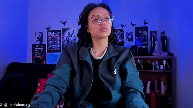 lilith-deveraux online show from January 13, 2026, 6:02 pm