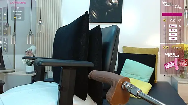 virtual charm online show from September 23, 2025, 1:47 pm