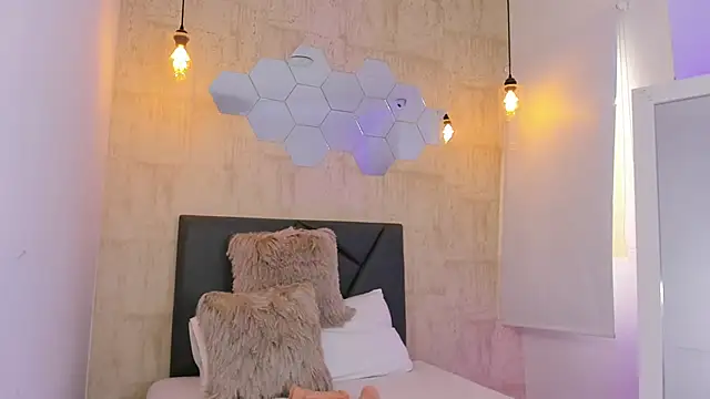 Fransheska-mon online show from January 30, 2025, 9:47 pm