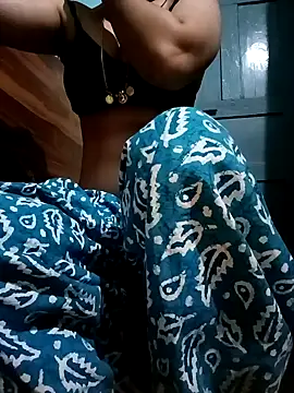 Snapshot of gunjan22 chatting on December 27, 2024, 4:10 pm gunjan22 online show from December 27, 2024, 4:10 pm