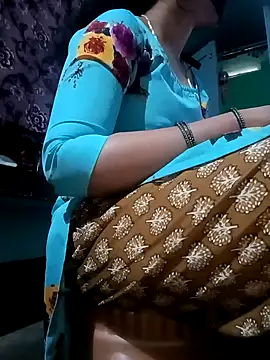 Snapshot of gunjan22 chatting on December 31, 2024, 8:59 am gunjan22 online show from December 31, 2024, 8:59 am