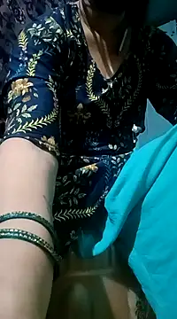 Snapshot of gunjan22 chatting on January 3, 2025, 4:16 pm gunjan22 online show from January 3, 2025, 4:16 pm