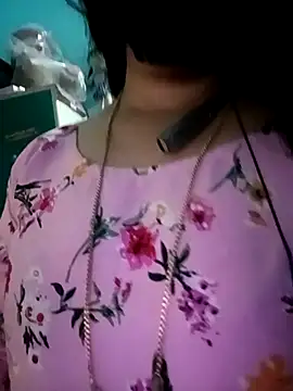 Snapshot of gunjan22 chatting on February 19, 2025, 10:12 am gunjan22 online show from February 19, 2025, 10:12 am