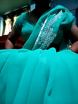 Snapshot of gunjan22 chatting on March 22, 2025, 5:39 am gunjan22 online show from March 22, 2025, 5:39 am