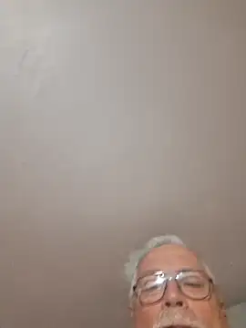 NawtyB1965 online show from April 12, 2026, 4:28 am