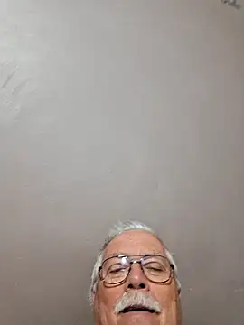 Snapshot of NawtyB1965 chatting on May 9, 2026, 3:45 am NawtyB1965 online show from May 9, 2026, 3:45 am