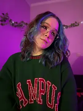 Snapshot of MaddisonHaas chatting on December 13, 2024, 6:38 pm MaddisonHaas online show from December 13, 2024, 6:38 pm