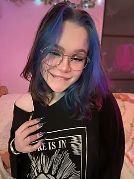 Snapshot of MaddisonHaas chatting on February 1, 2025, 11:06 pm MaddisonHaas online show from February 1, 2025, 11:06 pm