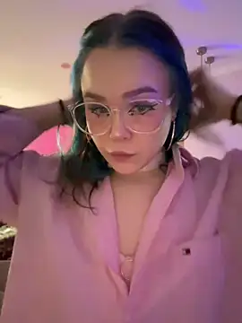 Snapshot of MaddisonHaas chatting on February 2, 2025, 9:45 pm MaddisonHaas online show from February 2, 2025, 9:45 pm