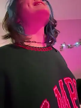 Snapshot of MaddisonHaas chatting on February 5, 2025, 3:23 am MaddisonHaas online show from February 5, 2025, 3:23 am