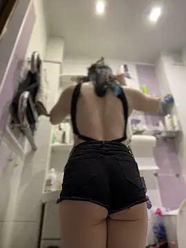 Snapshot of MaddisonHaas chatting on February 11, 2025, 1:52 am MaddisonHaas online show from February 11, 2025, 1:52 am