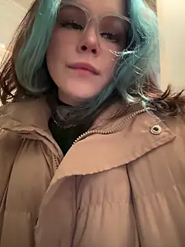 Snapshot of MaddisonHaas chatting on March 7, 2025, 8:44 pm MaddisonHaas online show from March 7, 2025, 8:44 pm