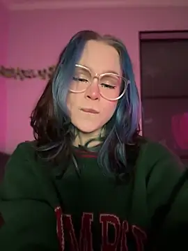 Snapshot of MaddisonHaas chatting on March 10, 2025, 11:27 pm MaddisonHaas online show from March 10, 2025, 11:27 pm