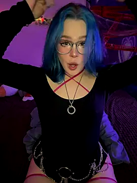 Snapshot of MaddisonHaas chatting on November 5, 2025, 12:43 am MaddisonHaas online show from November 5, 2025, 12:43 am