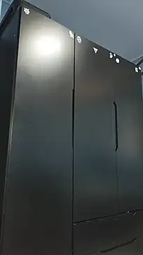 boyminerin00 online show from November 27, 2025, 4:09 pm