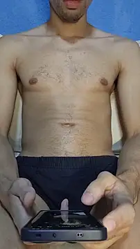 boyminerin00 online show from May 5, 2026, 1:35 am