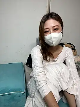 ayu0009rrr online show from November 9, 2025, 2:04 pm