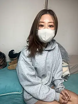 ayu0009rrr online show from November 11, 2025, 2:39 pm