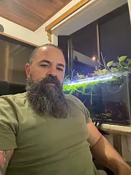 Snapshot of charlesVidal chatting on December 4, 2024, 7:50 am charlesVidal online show from December 4, 2024, 7:50 am