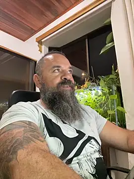 Snapshot of charlesVidal chatting on February 16, 2025, 6:21 am charlesVidal online show from February 16, 2025, 6:21 am