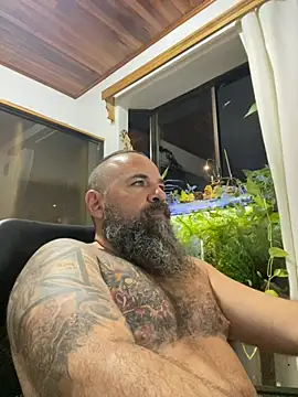 Snapshot of charlesVidal chatting on March 13, 2025, 6:05 am charlesVidal online show from March 13, 2025, 6:05 am