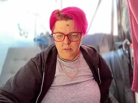 SunshineLexi online show from March 18, 2025, 1:31 pm