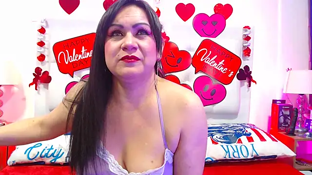 jescaoporto4 online show from February 19, 2026, 7:54 pm