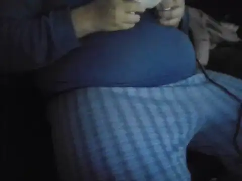 DBento0702 online show from January 24, 2025, 9:06 am