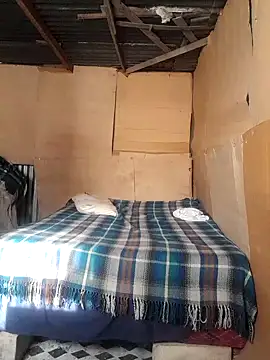 redishxxx online show from October 22, 2025, 2:28 pm