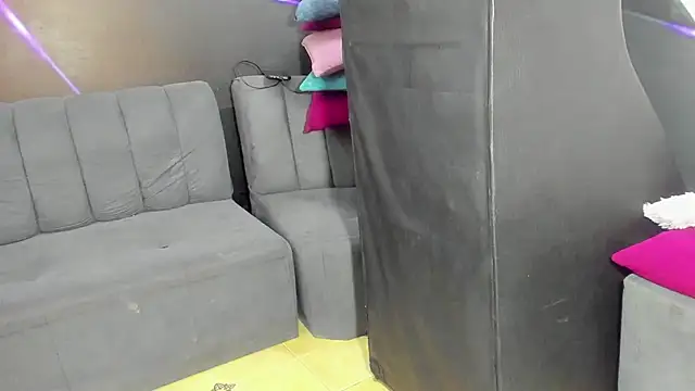 playsgirlhot online show from January 16, 2026, 11:14 am