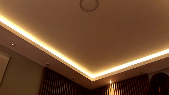 Eilin clio online show from February 18, 2025, 12:28 pm