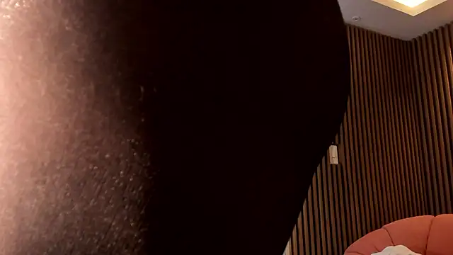 Eilin clio online show from March 2, 2025, 1:05 pm