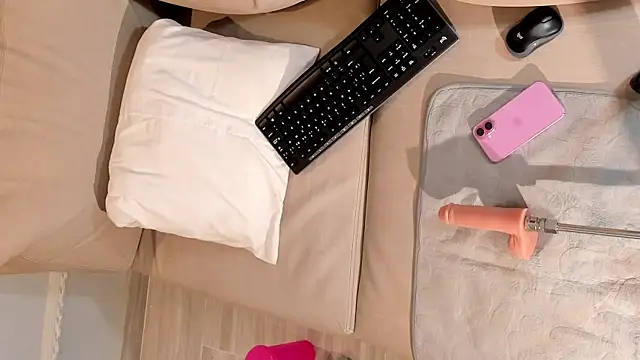 Eilin clio online show from March 21, 2025, 7:24 pm