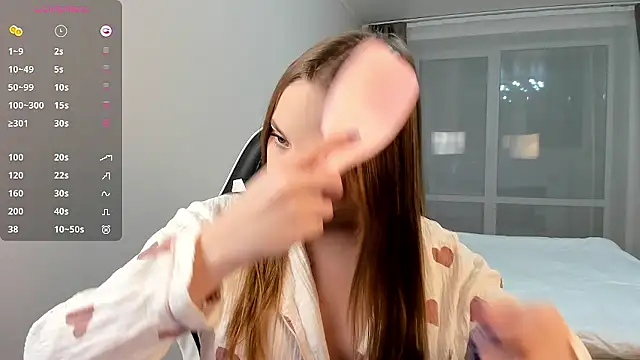 endlesssoffi online show from December 6, 2024, 7:12 pm