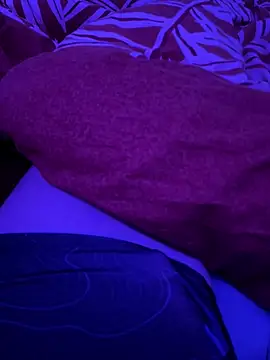 Hugo76578 online show from February 21, 2026, 2:18 pm